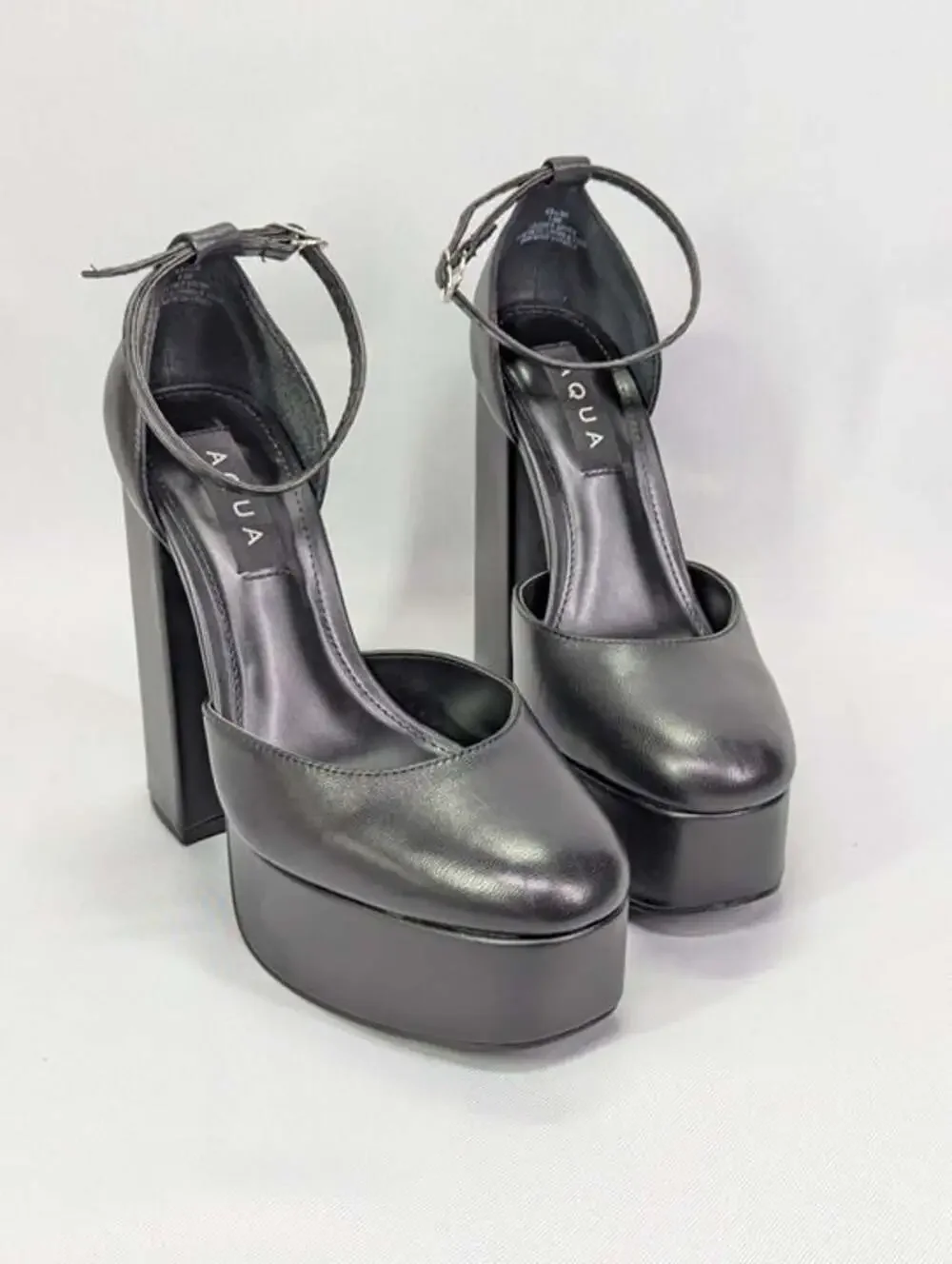 Aqua Lisa Women's Black Ankle Strap Platform Heels Size 7.5 (MSRP $138)